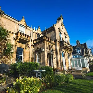 Duthus Guest house